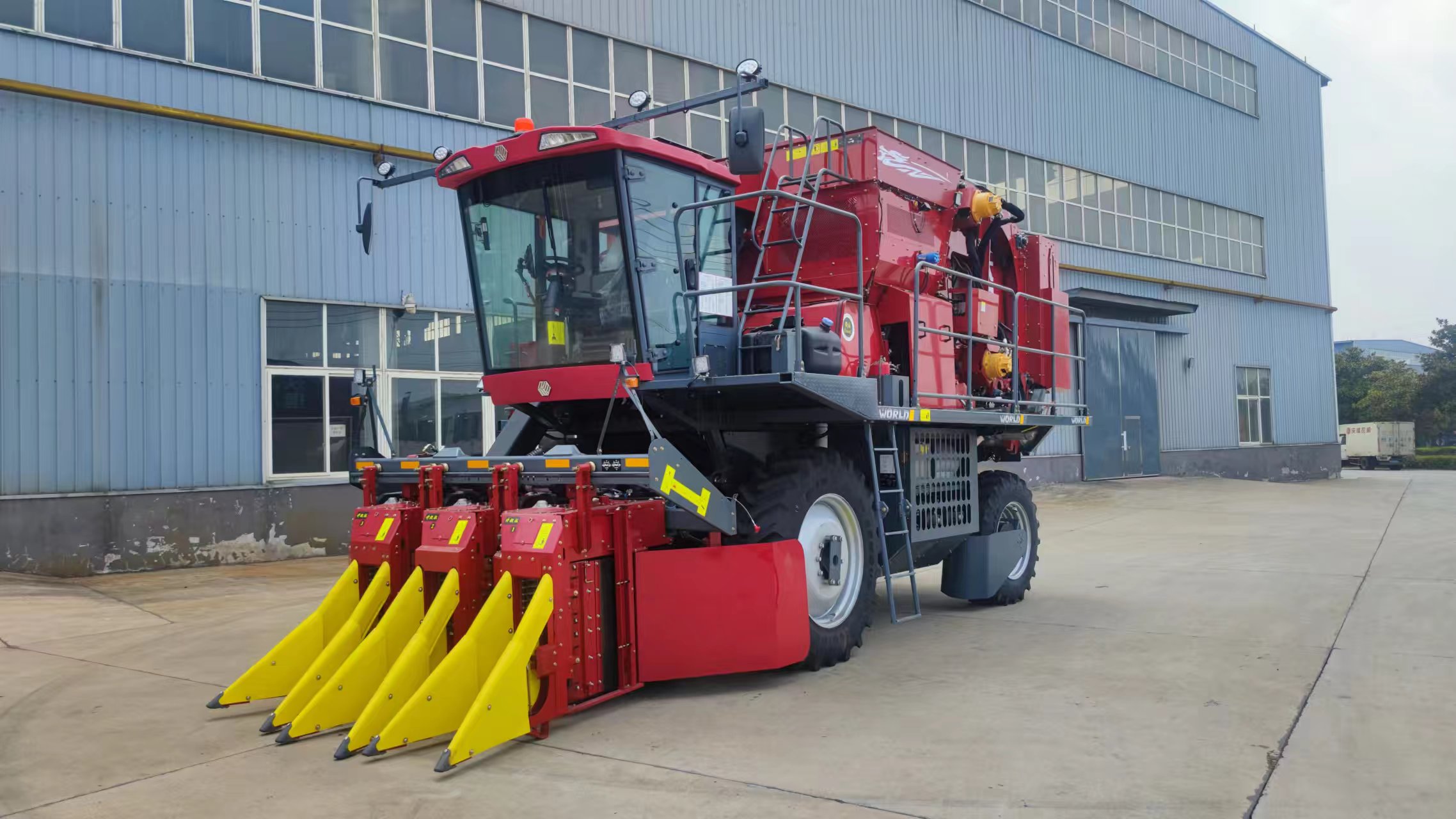 3 lines cotton harvester (5) รถเกี่ยวข้าว 3 เส้น (5)